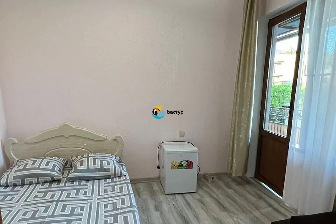 Гостевой дом "Южная Ночь" 1