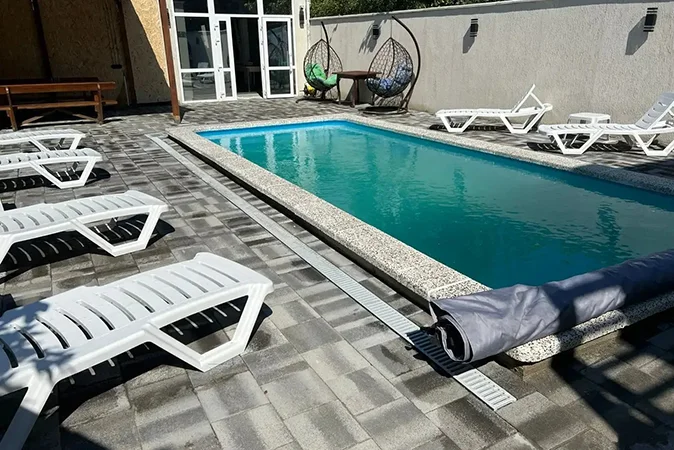 Гостевой дом Изумрудный в Гагре: цены и описание