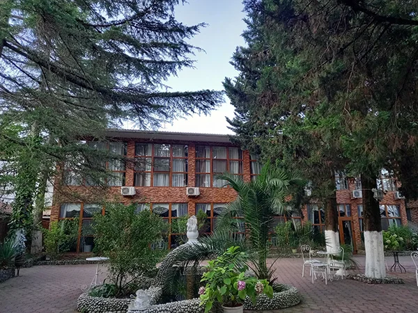 Отель Royal Kavkaz в Цандрипше: цены и описание