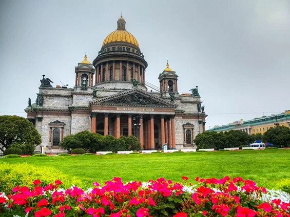 Исаакиевский собор в Санкт-Петербурге