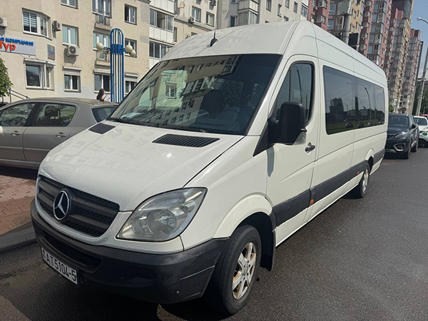 Аренда автобуса Mercedes Sprinter в Минске